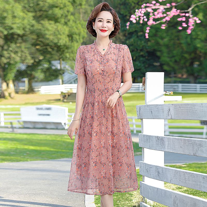 فستان صيفي أنيق للأمهات في منت - مراجعة Summer Clothing Over 60 وسعره