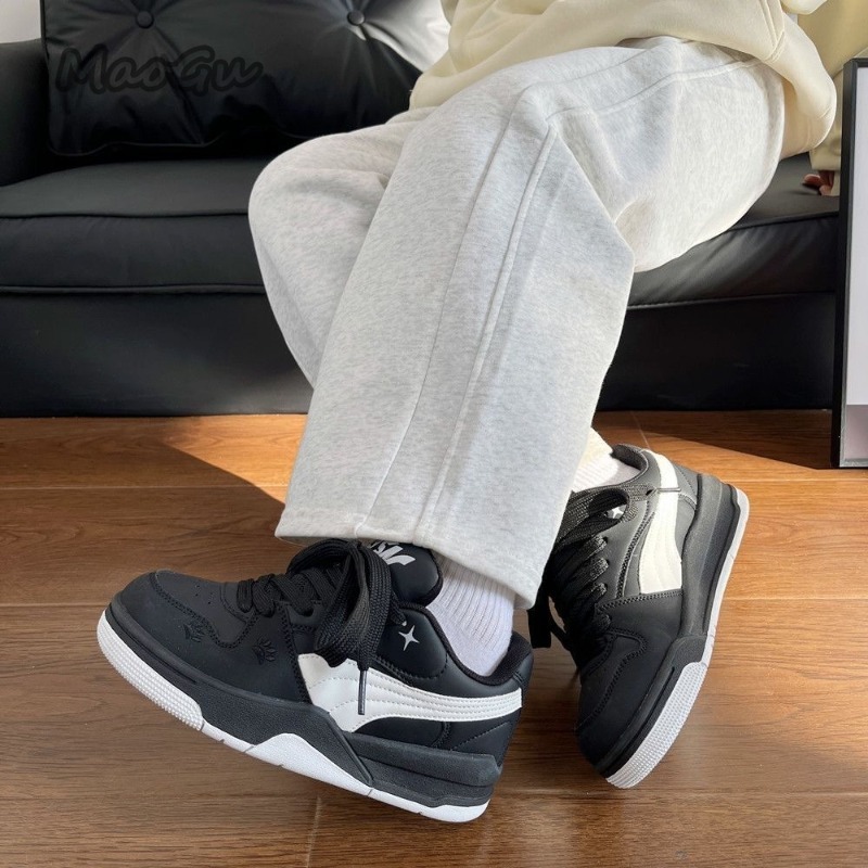 أحذية تزلج نسائية من الجلد بال - مراجعة Vans Shoes Old Skool وسعره